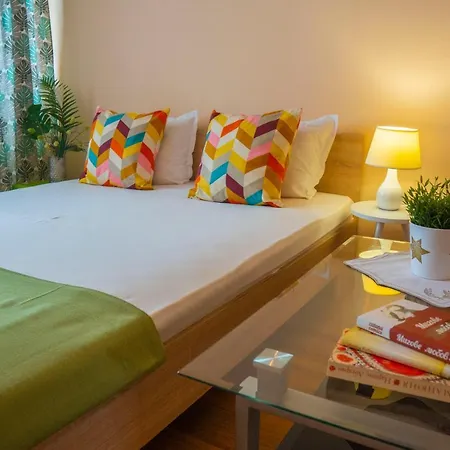 Flora Park Apartamento *