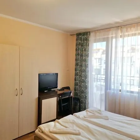 Flora Park Apartamento Burgas